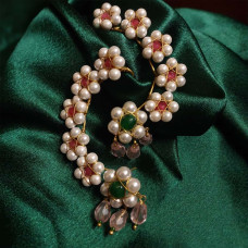 prajakta_earcuff